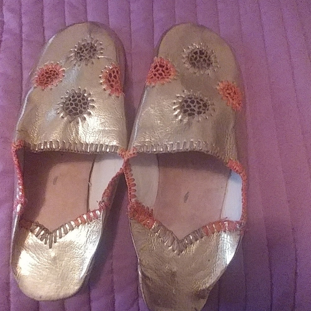 Slipers
